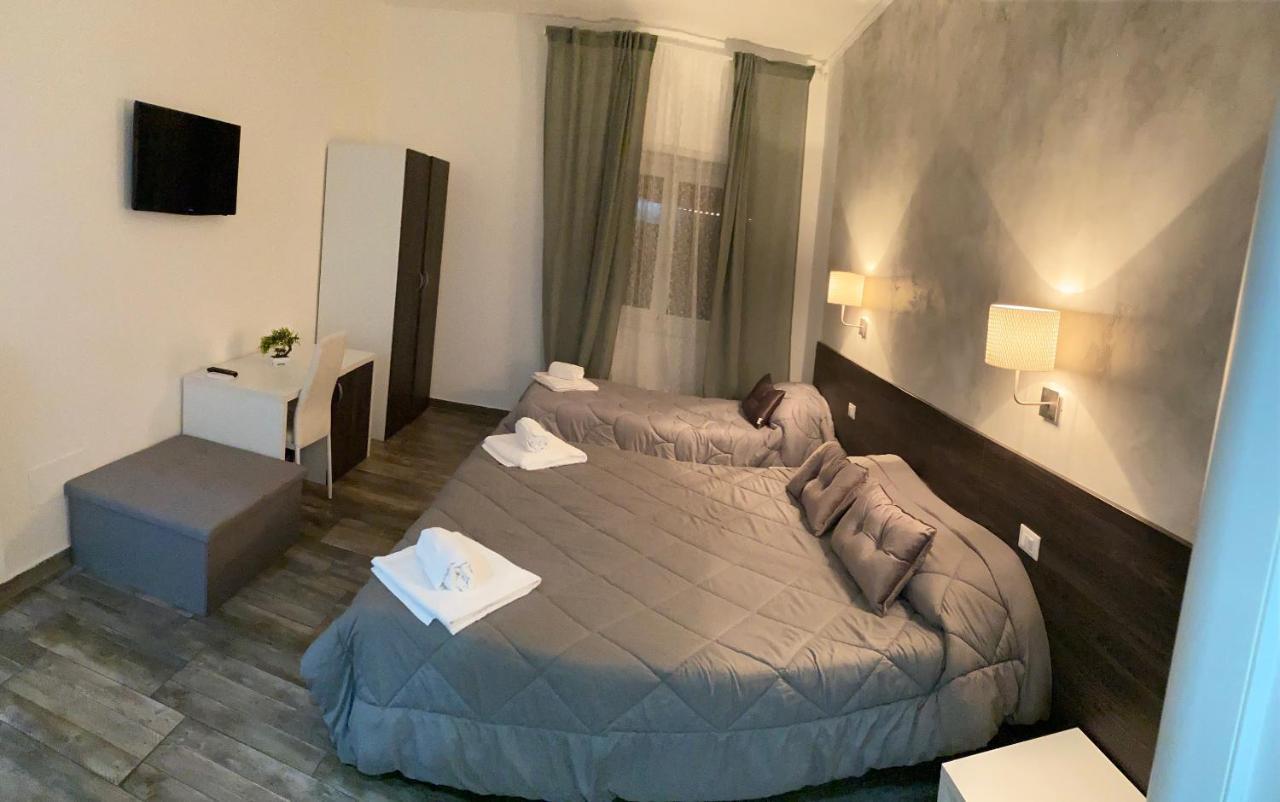 Tiburtina Inn Guest House 로마 외부 사진